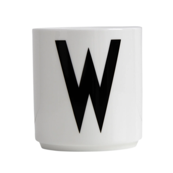 Weißer Becher ''W'' Design Letters